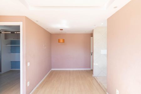 Sala de apartamento para alugar com 2 quartos, 40m² em Guaratiba, Rio de Janeiro