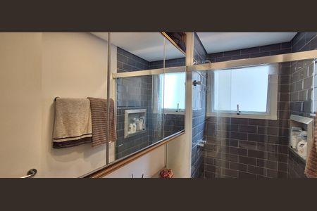 Apartamento à venda com 51m², 2 quartos e 1 vaga Apartamento à venda com 51m², 2 quartos e 1 vagaBanheiro Social