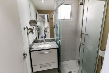 Apartamento à venda com 83m², 3 quartos e 2 vagasBanheiro da Suíte
