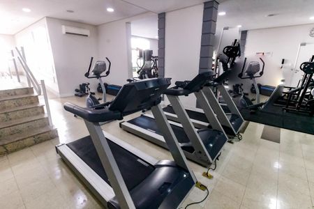 Apartamento à venda com 83m², 3 quartos e 2 vagasÁrea comum - Academia