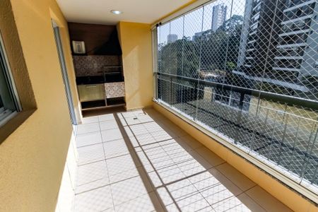 Apartamento à venda com 83m², 3 quartos e 2 vagasVaranda gourmet