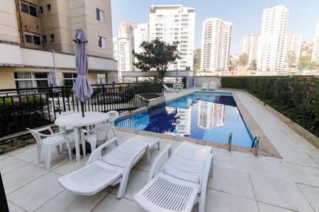 Apartamento à venda com 83m², 3 quartos e 2 vagasÁrea comum - Piscina