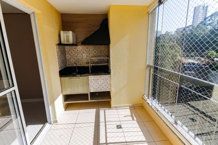 Apartamento à venda com 83m², 3 quartos e 2 vagasVaranda gourmet