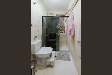 Casa à venda com 274m², 4 quartos e 2 vagas Casa à venda com 274m², 4 quartos e 2 vagasBanheiro suíte