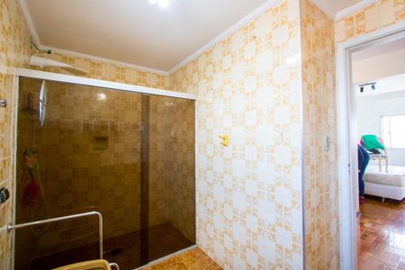 Apartamento à venda com 136m², 3 quartos e 2 vagas Apartamento à venda com 136m², 3 quartos e 2 vagasBanheiro da Suíte