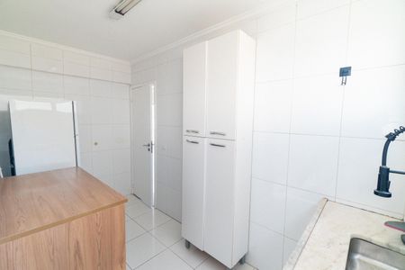 Apartamento à venda com 64m², 2 quartos e 1 vaga Apartamento à venda com 64m², 2 quartos e 1 vagaCozinha