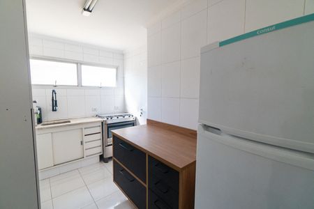 Apartamento à venda com 64m², 2 quartos e 1 vaga Apartamento à venda com 64m², 2 quartos e 1 vagaCozinha