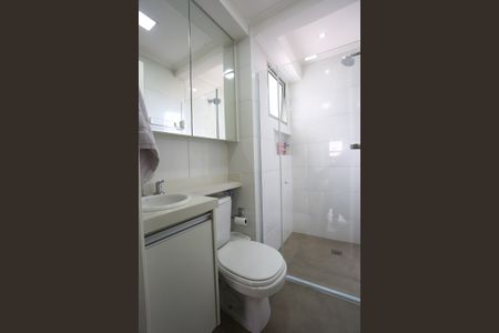 Apartamento à venda com 68m², 2 quartos e 2 vagas Apartamento à venda com 68m², 2 quartos e 2 vagasBanheiro