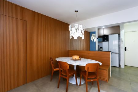 Apartamento à venda com 68m², 2 quartos e 2 vagas Apartamento à venda com 68m², 2 quartos e 2 vagasSala