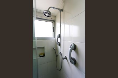 Apartamento à venda com 68m², 2 quartos e 2 vagas Apartamento à venda com 68m², 2 quartos e 2 vagasBanheiro da Suíte