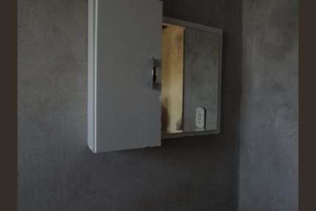 Casa à venda com 150m², 2 quartos e 2 vagasBanheiro