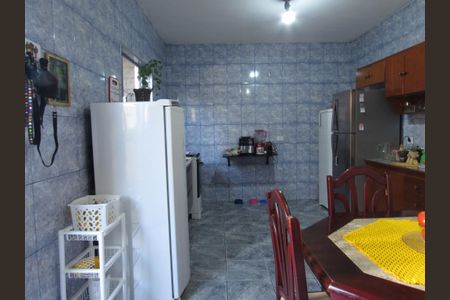 Casa à venda com 150m², 2 quartos e 2 vagasCozinha