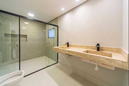 Casa à venda com 278m², 3 quartos e 4 vagas Casa à venda com 278m², 3 quartos e 4 vagasBanheiro Suíte 3