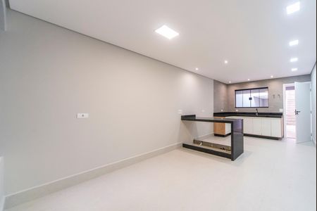 Casa à venda com 278m², 3 quartos e 4 vagas Casa à venda com 278m², 3 quartos e 4 vagasCozinha