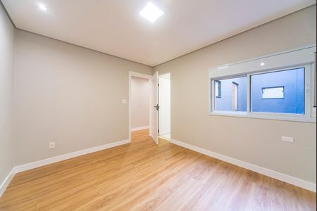 Casa à venda com 278m², 3 quartos e 4 vagas Casa à venda com 278m², 3 quartos e 4 vagasSuíte 2