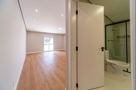 Casa à venda com 278m², 3 quartos e 4 vagas Casa à venda com 278m², 3 quartos e 4 vagasSuíte 3