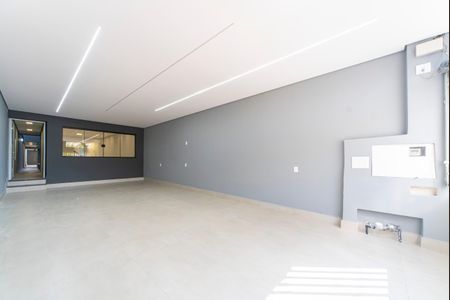 Casa à venda com 278m², 3 quartos e 4 vagas Casa à venda com 278m², 3 quartos e 4 vagasGaragem