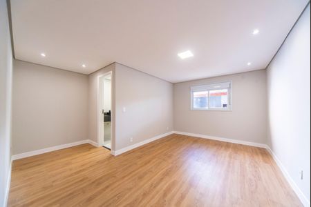 Casa à venda com 278m², 3 quartos e 4 vagas Casa à venda com 278m², 3 quartos e 4 vagasSuíte 1