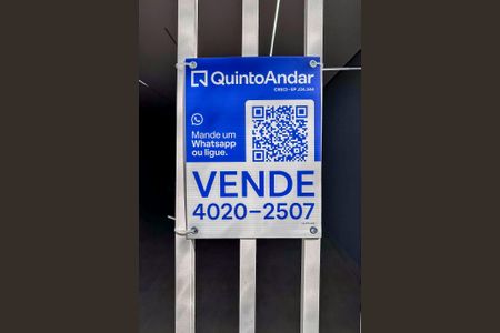 Casa à venda com 278m², 3 quartos e 4 vagas Casa à venda com 278m², 3 quartos e 4 vagasPlaca