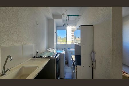 Apartamento à venda com 42m², 2 quartos e sem vaga Apartamento à venda com 42m², 2 quartos e sem vagaCozinha