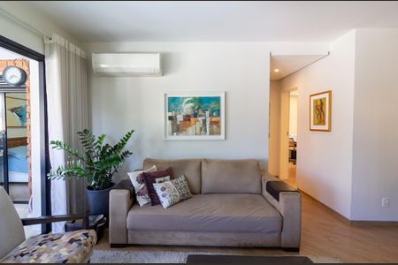 Apartamento à venda com 105m², 2 quartos e 2 vagasSala de Estar
