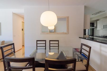 Apartamento à venda com 105m², 2 quartos e 2 vagasSala de Estar