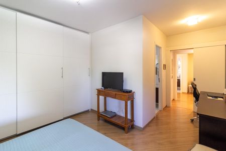 Apartamento à venda com 105m², 2 quartos e 2 vagasSuíte 1
