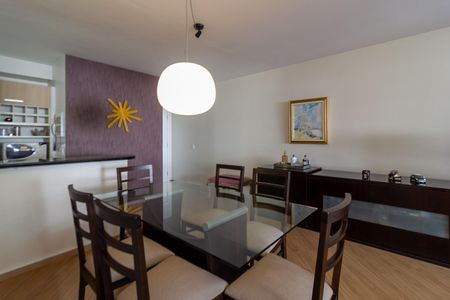 Apartamento à venda com 105m², 2 quartos e 2 vagasSala de Jantar