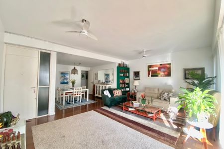 Apartamento à venda com 140m², 3 quartos e 2 vagasSala