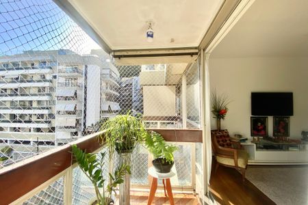 Apartamento à venda com 140m², 3 quartos e 2 vagasVaranda da Sala