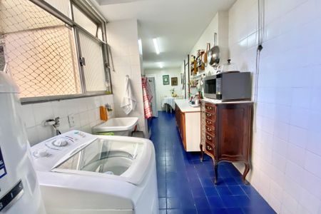 Apartamento à venda com 140m², 3 quartos e 2 vagasÁrea de Serviço