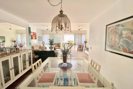 Apartamento à venda com 140m², 3 quartos e 2 vagasSala