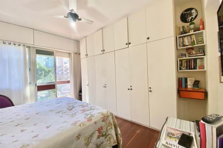 Apartamento à venda com 140m², 3 quartos e 2 vagasSuíte 3