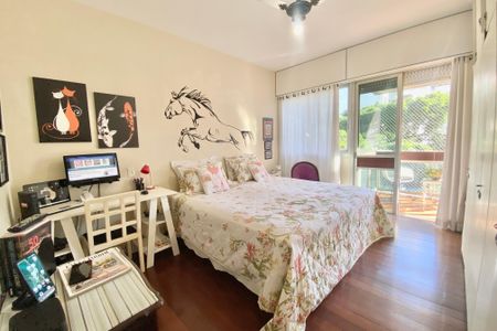 Apartamento à venda com 140m², 3 quartos e 2 vagasSuíte 3