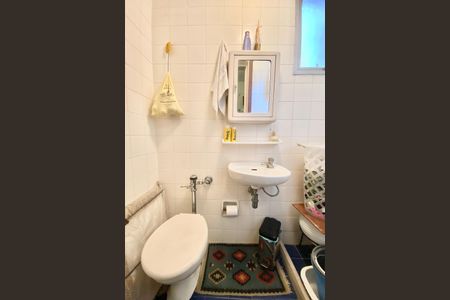 Apartamento à venda com 140m², 3 quartos e 2 vagasBanheiro de serviço