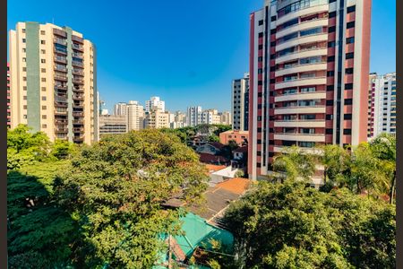 Apartamento para alugar com 97m², 2 quartos e 1 vaga Apartamento para alugar com 97m², 2 quartos e 1 vagaVista/Quarto 2