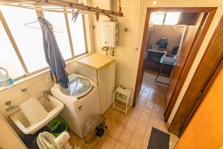 Apartamento para alugar com 97m², 2 quartos e 1 vaga Apartamento para alugar com 97m², 2 quartos e 1 vagaLavanderia