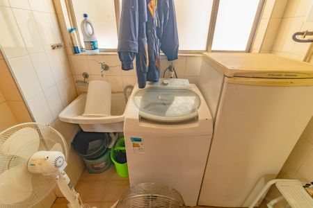 Apartamento para alugar com 97m², 2 quartos e 1 vaga Apartamento para alugar com 97m², 2 quartos e 1 vagaLavanderia