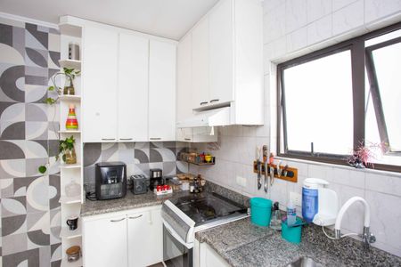 Apartamento à venda com 70m², 2 quartos e 2 vagasCozinha