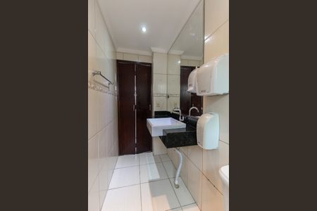 Apartamento à venda com 45m², 2 quartos e 1 vaga Apartamento à venda com 45m², 2 quartos e 1 vagaBanheiro Social