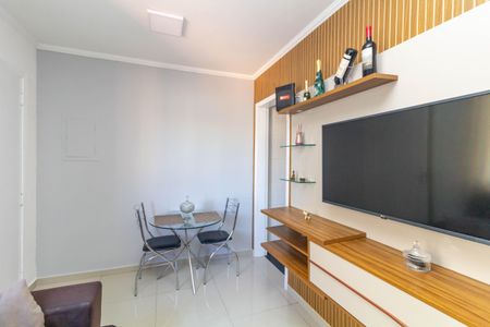 Apartamento à venda com 45m², 2 quartos e 1 vaga Apartamento à venda com 45m², 2 quartos e 1 vagaSala