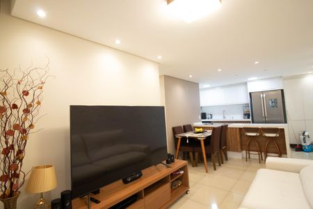 Apartamento à venda com 77m², 3 quartos e 2 vagas Apartamento à venda com 77m², 3 quartos e 2 vagasSala