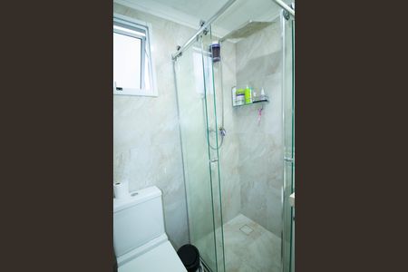 Apartamento à venda com 77m², 3 quartos e 2 vagas Apartamento à venda com 77m², 3 quartos e 2 vagasBanheiro da Suíte