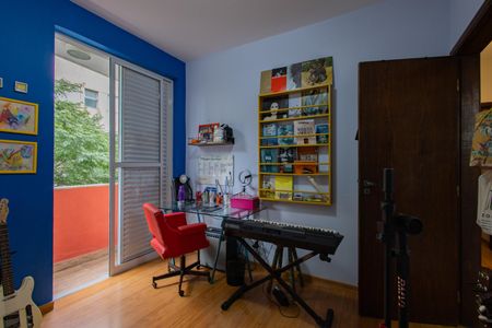 Apartamento à venda com 100m², 3 quartos e 2 vagasQuarto 1