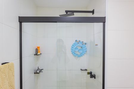 Apartamento à venda com 64m², 3 quartos e 1 vaga Apartamento à venda com 64m², 3 quartos e 1 vagaBanheiro Social
