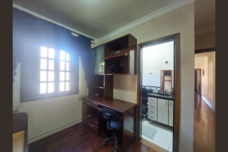 Casa à venda com 150m², 3 quartos e 4 vagas Casa à venda com 150m², 3 quartos e 4 vagasSuíte 3