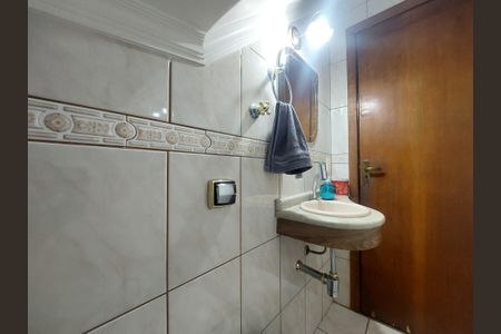 Casa à venda com 150m², 3 quartos e 4 vagas Casa à venda com 150m², 3 quartos e 4 vagasLavabo