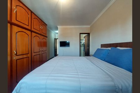 Casa à venda com 150m², 3 quartos e 4 vagas Casa à venda com 150m², 3 quartos e 4 vagasSuíte 1