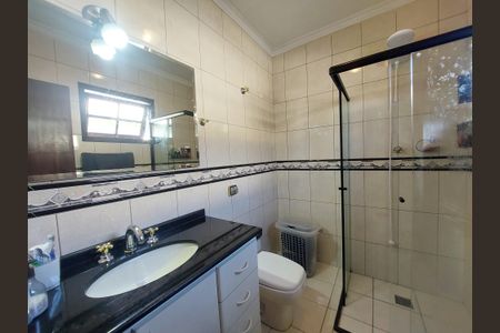 Casa à venda com 150m², 3 quartos e 4 vagas Casa à venda com 150m², 3 quartos e 4 vagasBanheiro Suíte 1