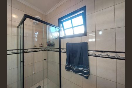 Casa à venda com 150m², 3 quartos e 4 vagas Casa à venda com 150m², 3 quartos e 4 vagasBanheiro Suíte 1